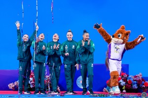 podium q group sfe06587a copia simone ferraro ph